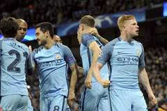 在足球场上 在足球场上